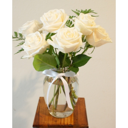 Innocence - 6 Stems In Vase